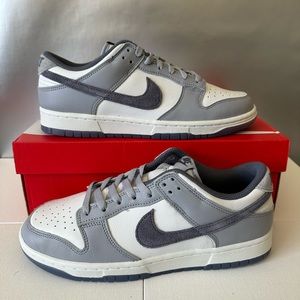 NIKE Dunk Low “Light Carbon” Mens Size 10